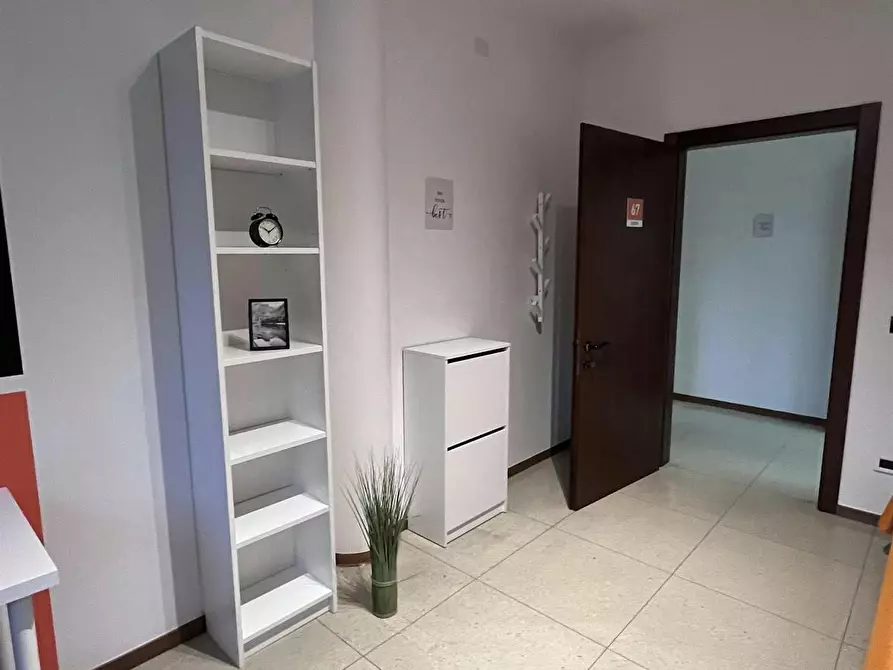 Immagine 4 di Camera in affitto  in Via del Brennero a Trento