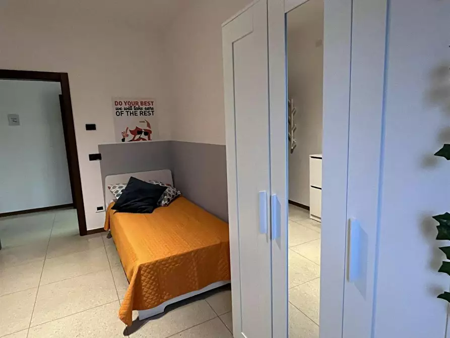Immagine 3 di Camera in affitto  in Via del Brennero a Trento