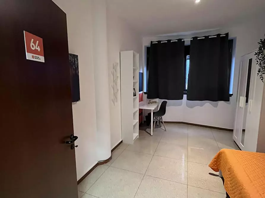 Immagine 1 di Camera in affitto  in Via del Brennero a Trento
