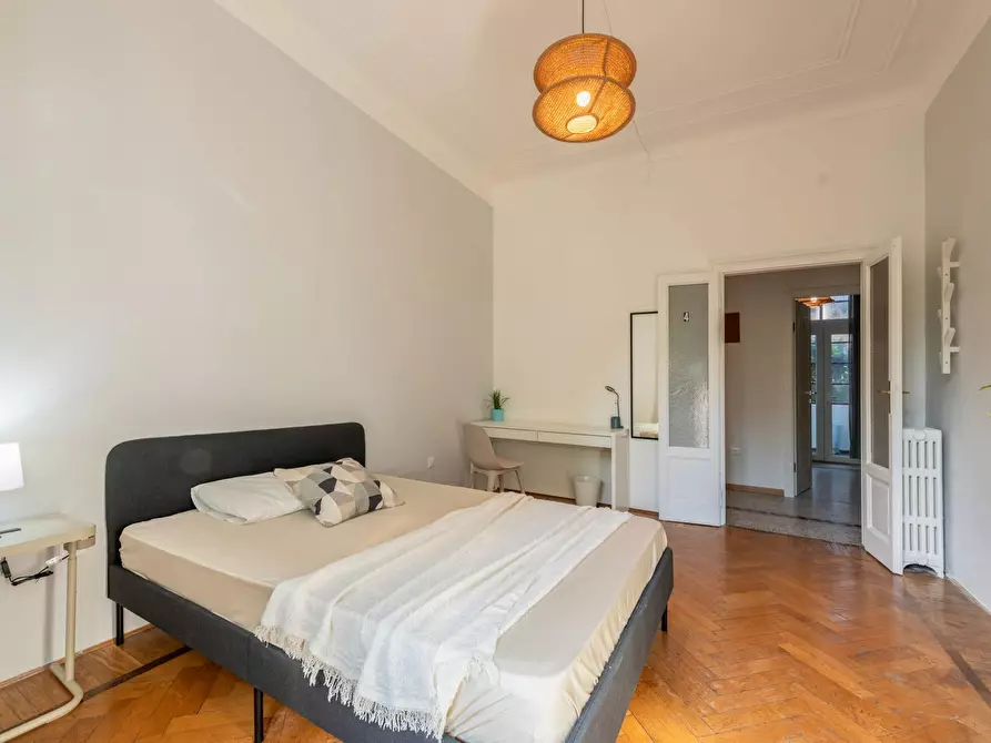 Immagine 2 di Camera in affitto  in Viale Giovanni da Cermenate a Milano