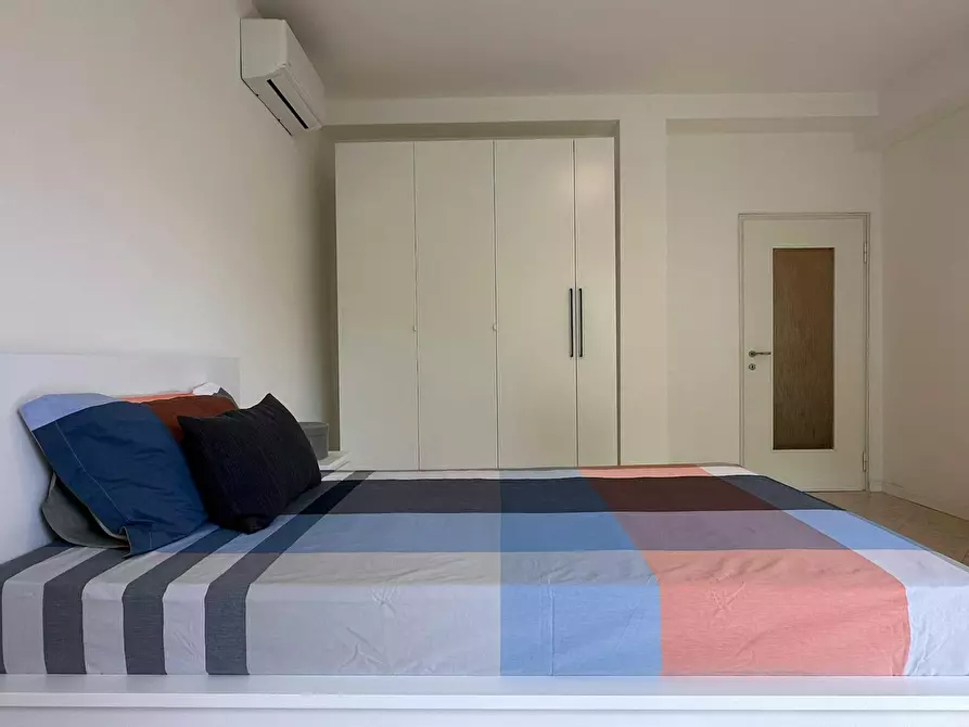 Immagine 9 di Camera in affitto  in Via Abelardo Pecorini a Milano