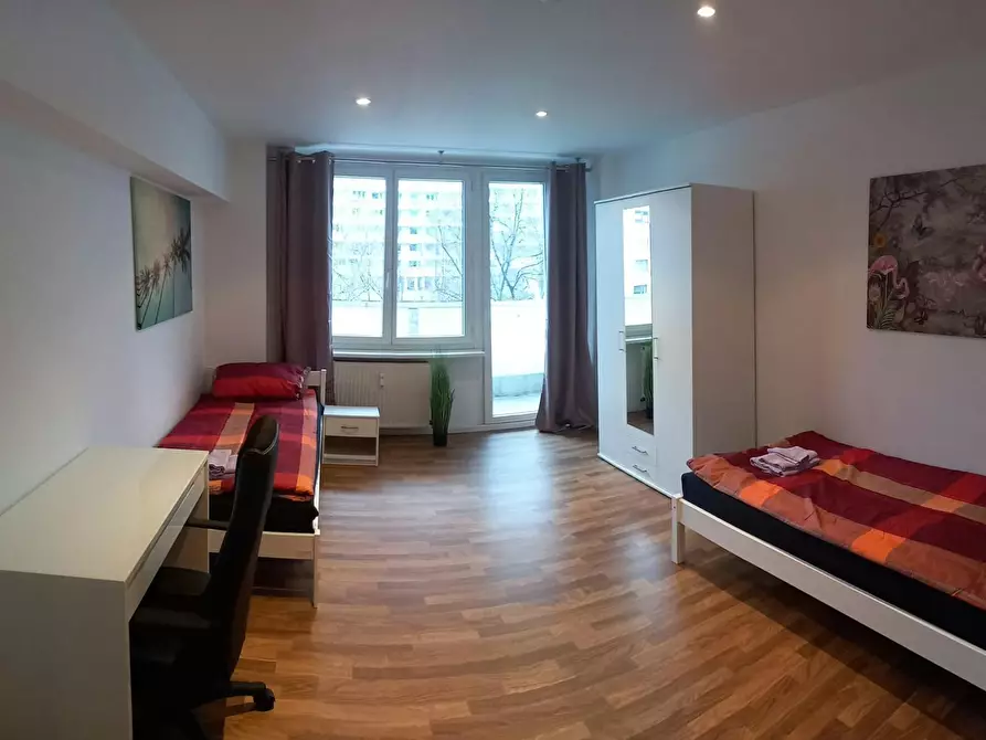Immagine 9 di Appartamento in affitto  in Leipziger Straße a Berlin