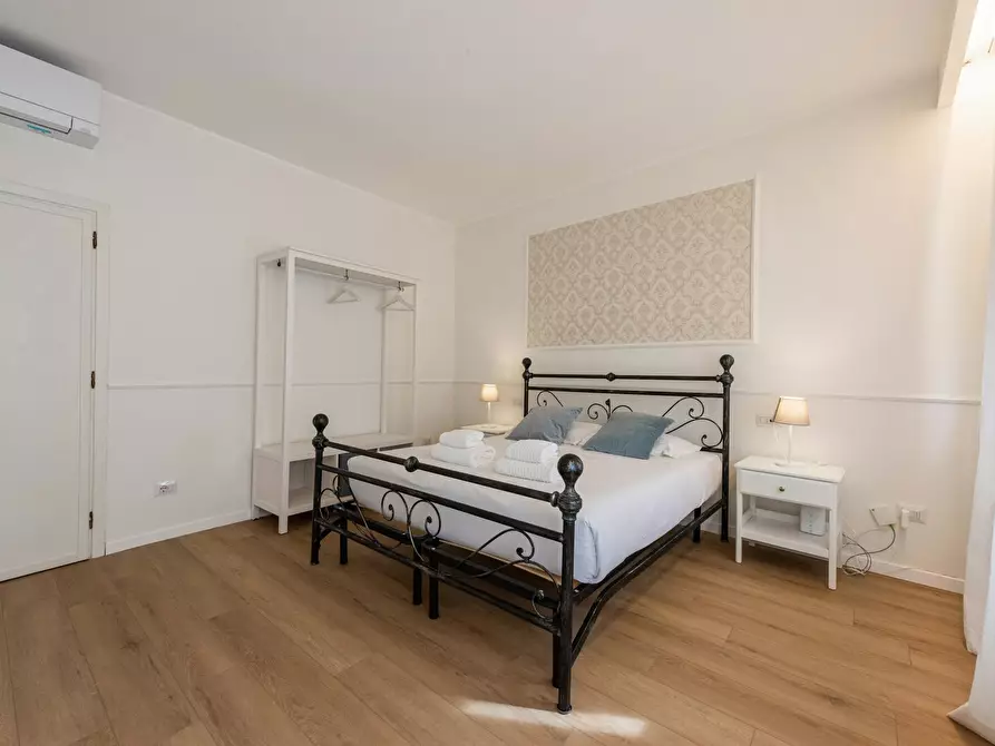 Immagine 9 di Appartamento in affitto  in Borgo Ognissanti a Firenze