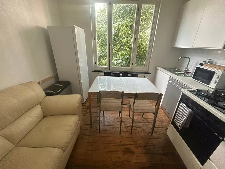 Immagine 4 di Appartamento in affitto  in Rue Peter Benoit a Etterbeek