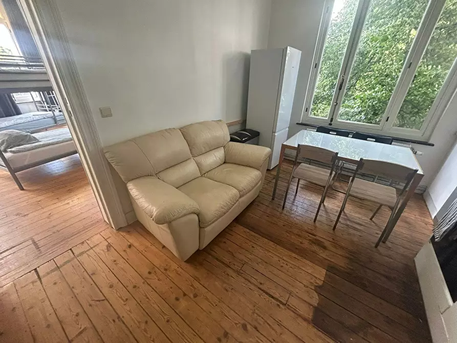 Immagine 6 di Appartamento in affitto  in Rue Peter Benoit a Etterbeek