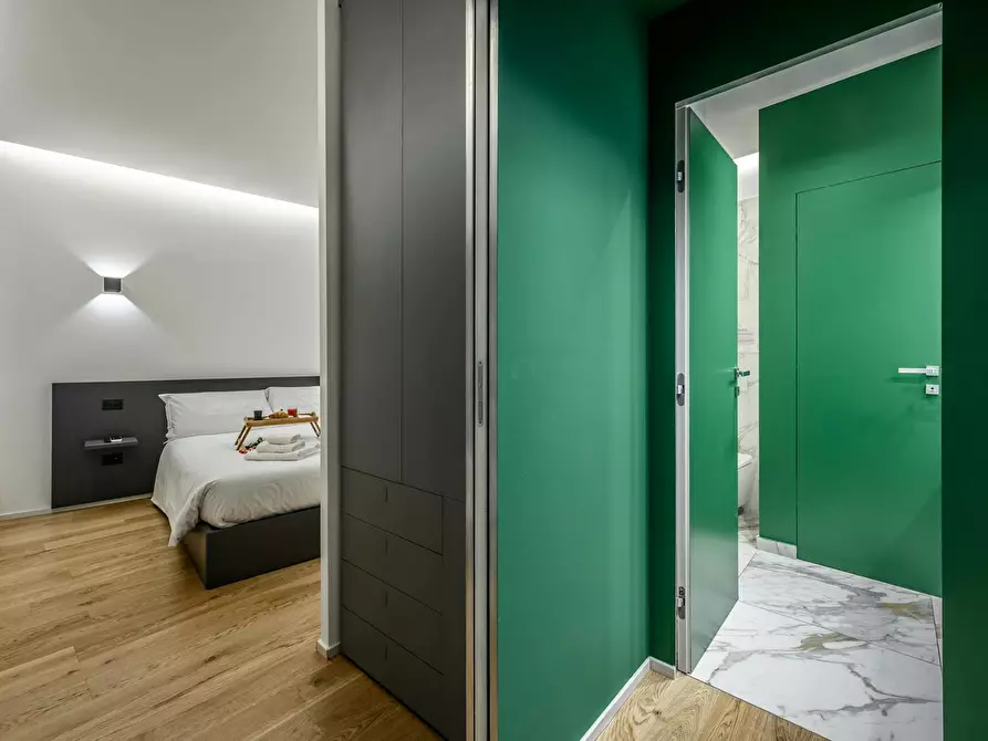 Immagine 9 di Appartamento in affitto  in Via della Moscova a Milano