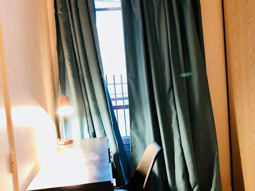 Immagine 7 di Appartamento in affitto  in Rue Cadet a Paris