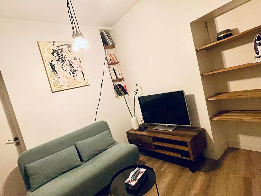 Immagine 3 di Appartamento in affitto  in Rue Cadet a Paris