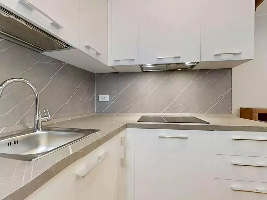 Immagine 5 di Camera in affitto  in Via Miranese a Venezia