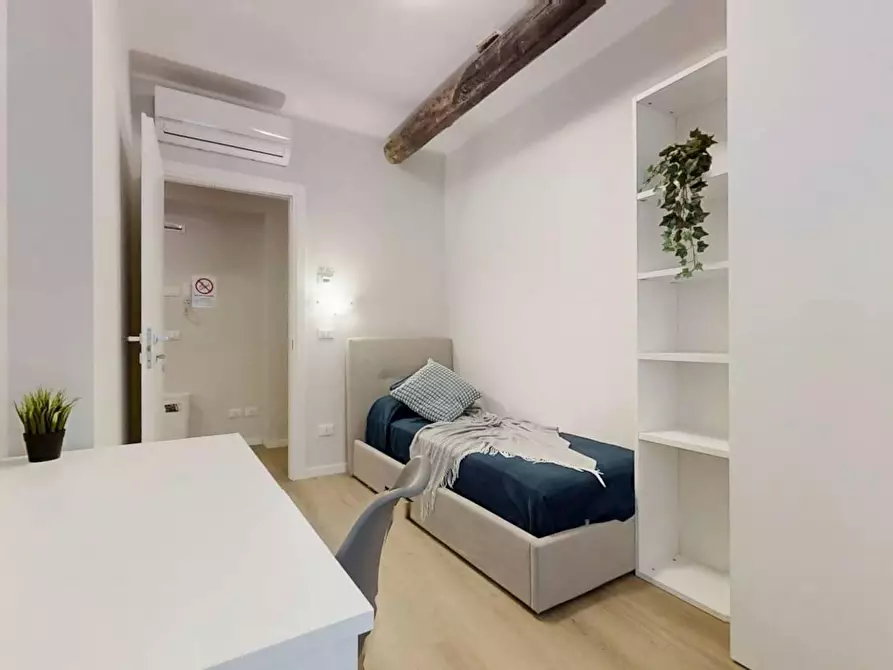 Immagine 1 di Camera in affitto  in Via Miranese a Venezia