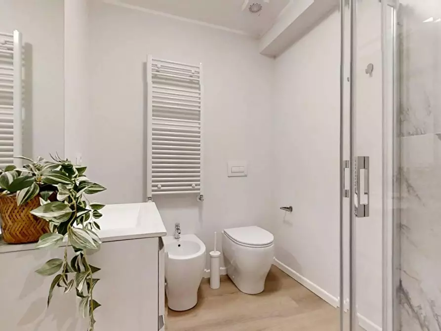 Immagine 10 di Camera in affitto  in Via Miranese a Venezia