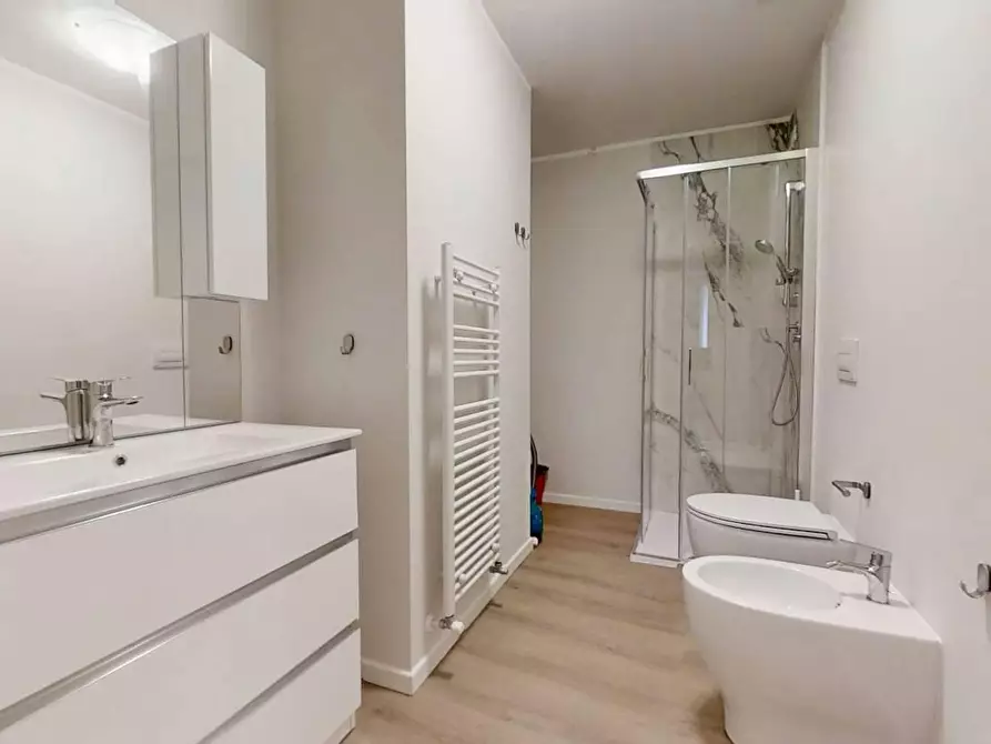 Immagine 4 di Camera in affitto  in Via Miranese a Venezia