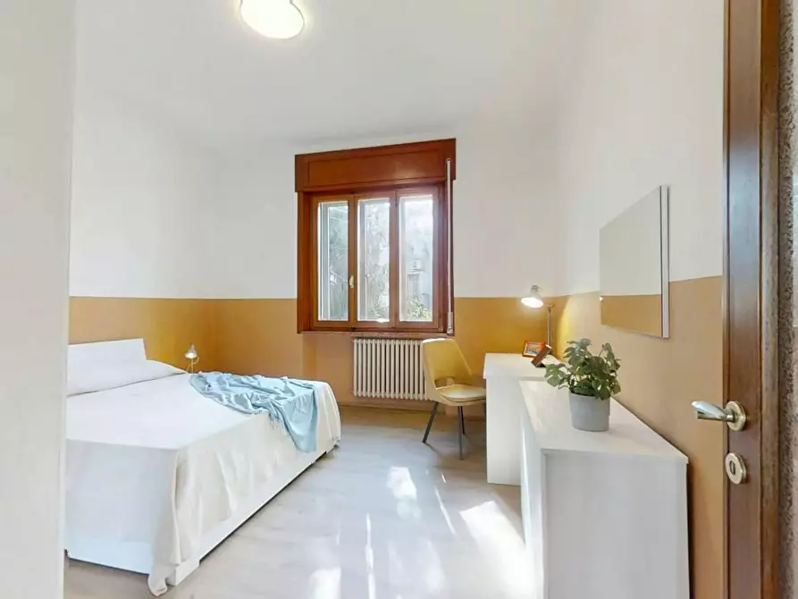 Immagine 1 di Camera in affitto  in Viale G. Trissino a Vicenza