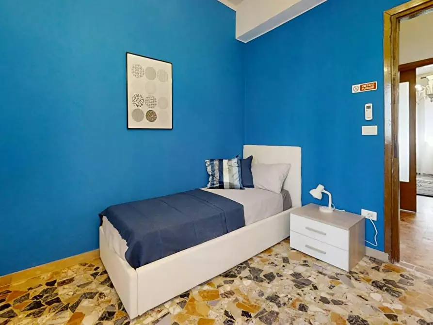 Immagine 1 di Camera in affitto  in Via Giosuè Carducci a Venezia