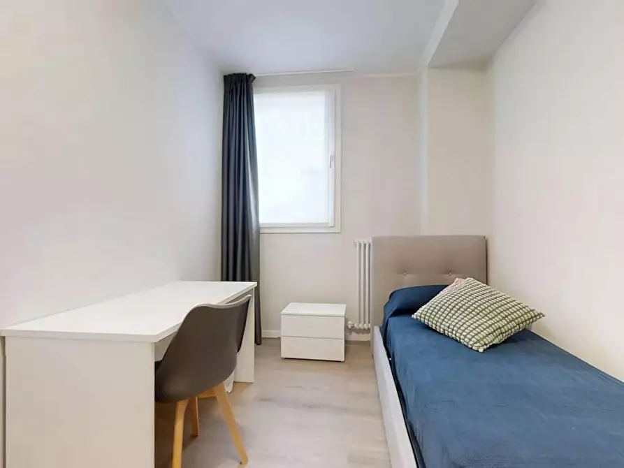 Immagine 1 di Camera in affitto  in Via Miranese a Venezia