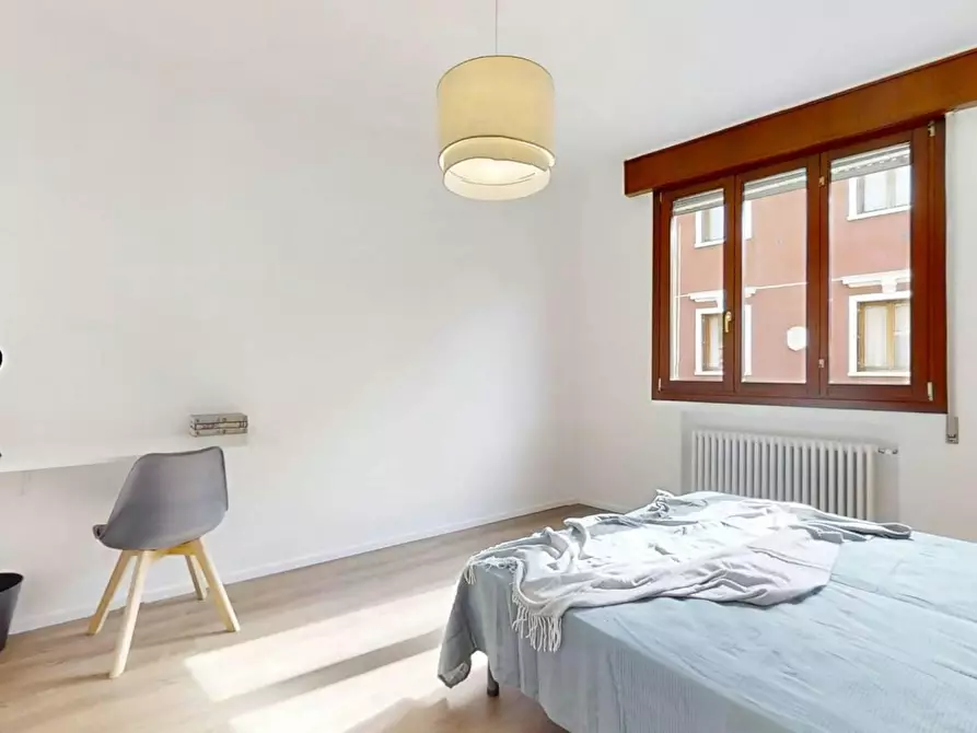 Immagine 4 di Camera in affitto  in Piazza Carpenedo a Venezia