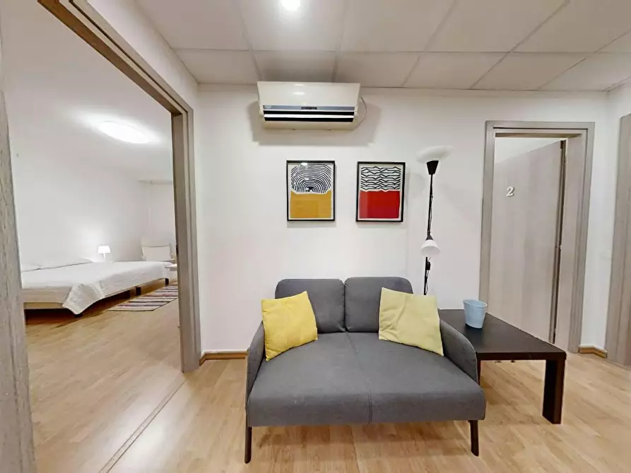 Immagine 7 di Camera in affitto  in Via San Pio X a Venezia