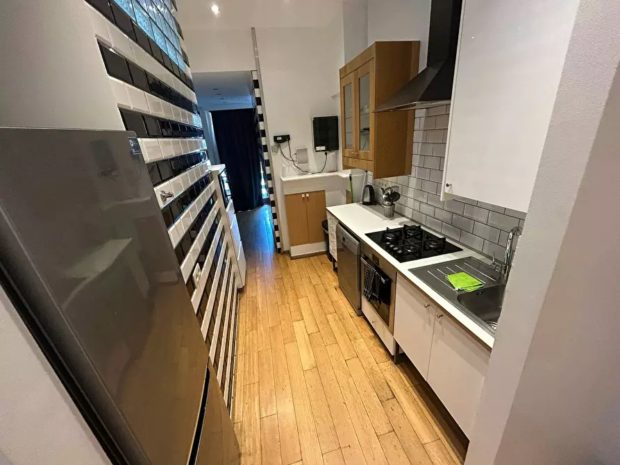 Immagine 1 di Appartamento in affitto  in Rue Wayez a Anderlecht