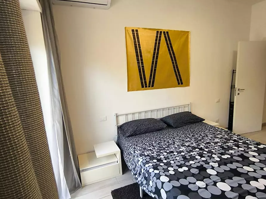 Immagine 5 di Camera in affitto  in Via Montebruno a Roma