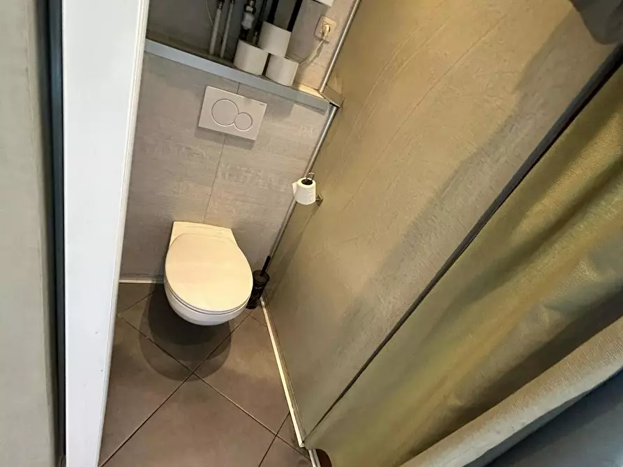 Immagine 8 di Appartamento in affitto  in Rue Wayez a Anderlecht