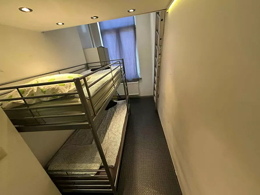 Immagine 5 di Appartamento in affitto  in Rue Wayez a Anderlecht