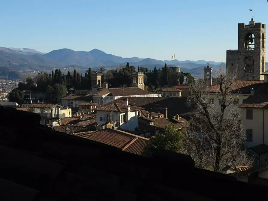 Immagine 7 di Camera in affitto  in Via Arena a Bergamo