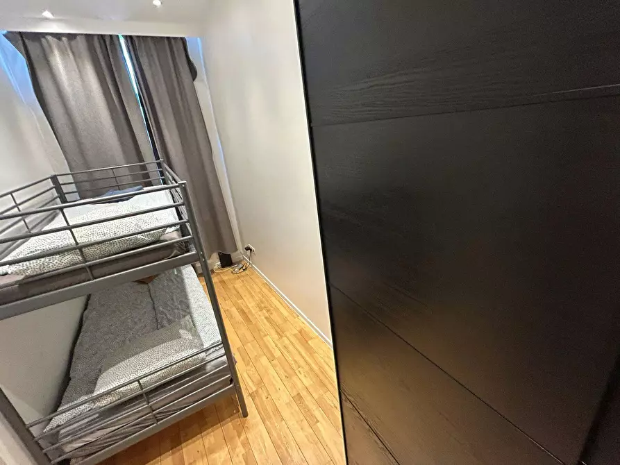 Immagine 3 di Appartamento in affitto  in Rue Wayez a Anderlecht