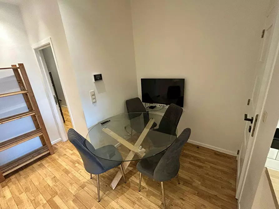 Immagine 4 di Appartamento in affitto  in Rue Wayez a Anderlecht