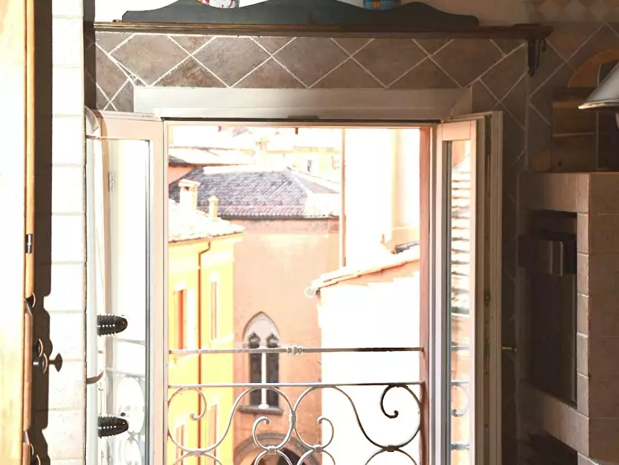 Immagine 4 di Appartamento in affitto  in Via Cartoleria a Bologna