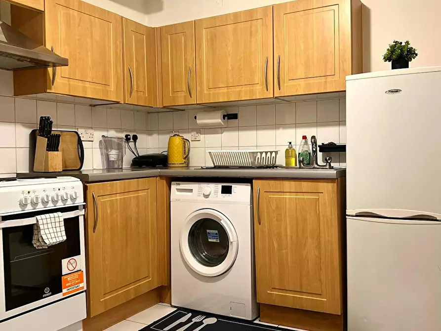 Immagine 8 di Appartamento in affitto  in Westferry Road a Poplar