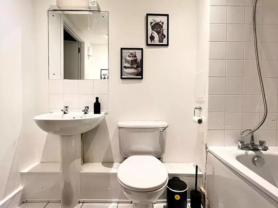 Immagine 9 di Appartamento in affitto  in Westferry Road a Poplar