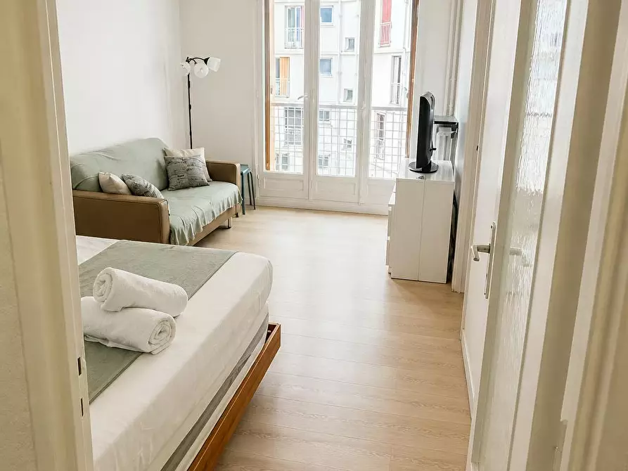 Immagine 4 di Appartamento in affitto  in Boulevard Bessières a Paris 17