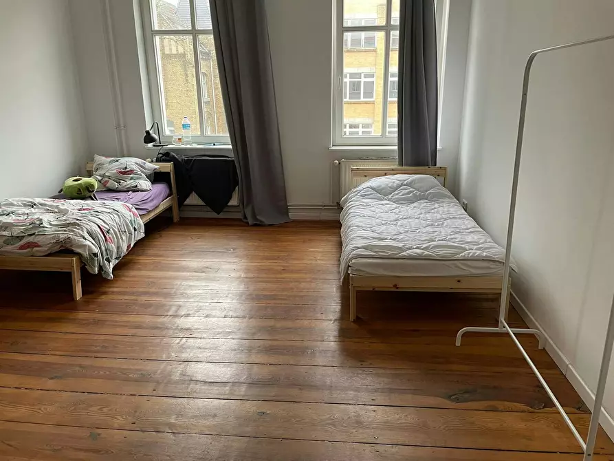 Immagine 1 di Camera condivisa in affitto  in Thulestraße a Berlin