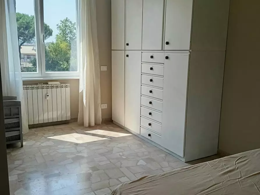 Immagine 7 di Appartamento in affitto  in Piazza Alfonso Neuschuler a Roma