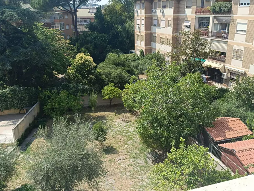 Immagine 5 di Appartamento in affitto  in Piazza Alfonso Neuschuler a Roma