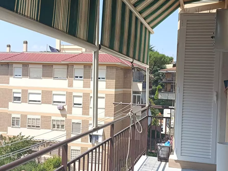 Immagine 1 di Appartamento in affitto  in Piazza Alfonso Neuschuler a Roma