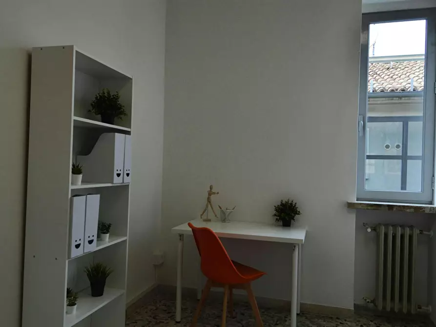 Immagine 4 di Camera in affitto  in Vicolo Franco Villa a Reggio Nell'emilia