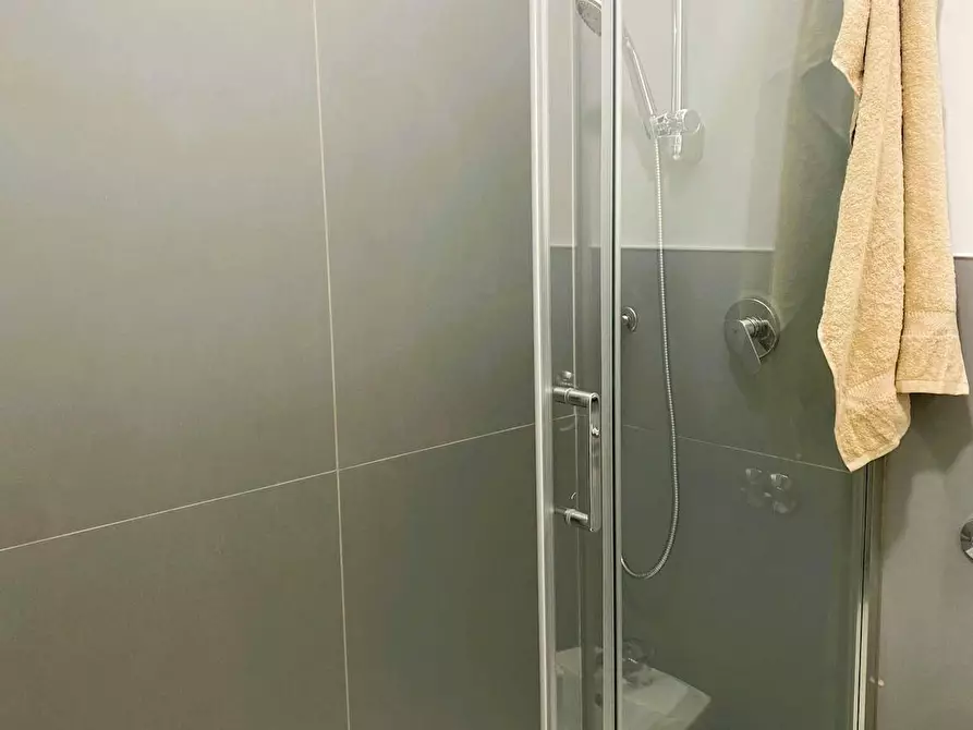 Immagine 8 di Camera in affitto  in Vicolo Franco Villa a Reggio Nell'emilia