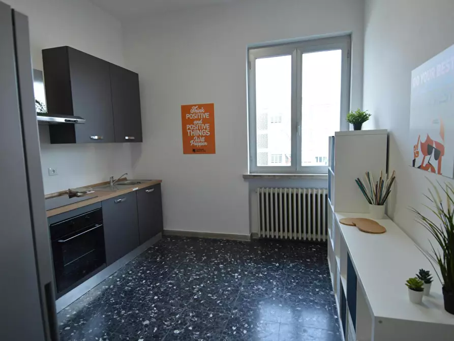 Immagine 10 di Camera in affitto  in Vicolo Franco Villa a Reggio Nell'emilia