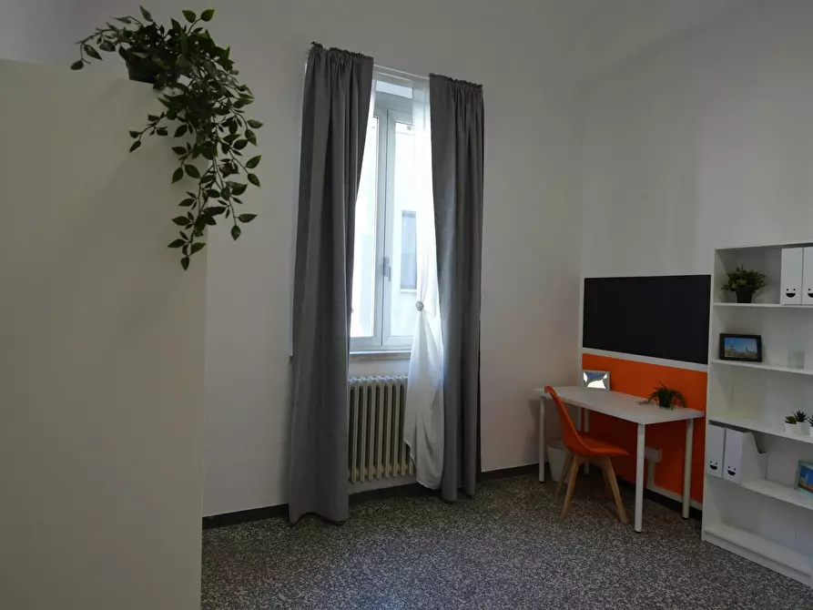 Immagine 2 di Camera in affitto  in Vicolo Franco Villa a Reggio Nell'emilia