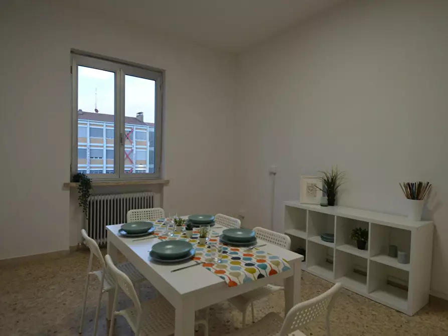 Immagine 9 di Camera in affitto  in Vicolo Franco Villa a Reggio Nell'emilia