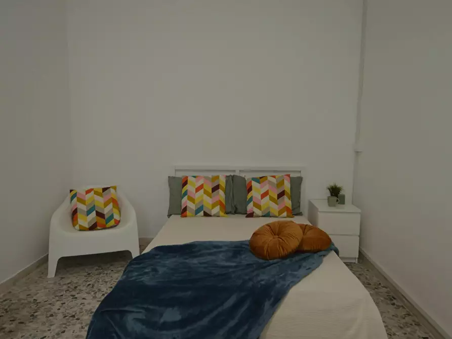 Immagine 2 di Camera in affitto  in Vicolo Franco Villa a Reggio Nell'emilia