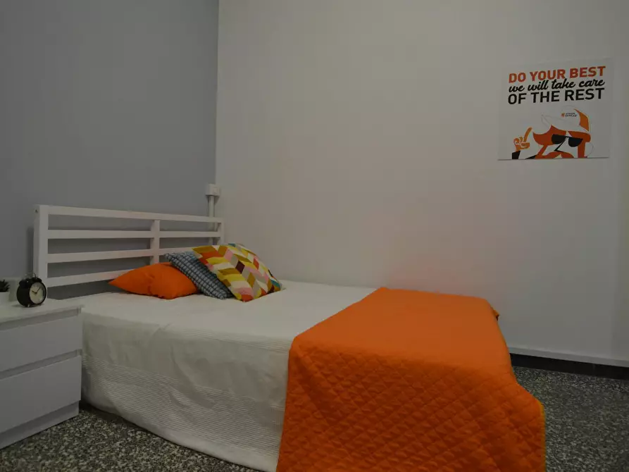 Immagine 4 di Camera in affitto  in Vicolo Franco Villa a Reggio Nell'emilia
