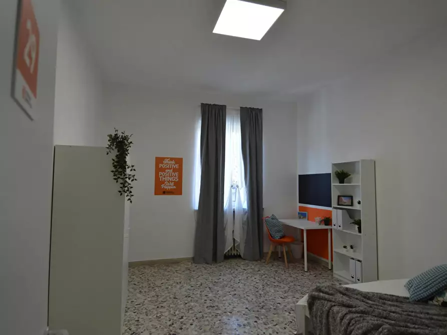 Immagine 4 di Camera in affitto  in Vicolo Franco Villa a Reggio Nell'emilia