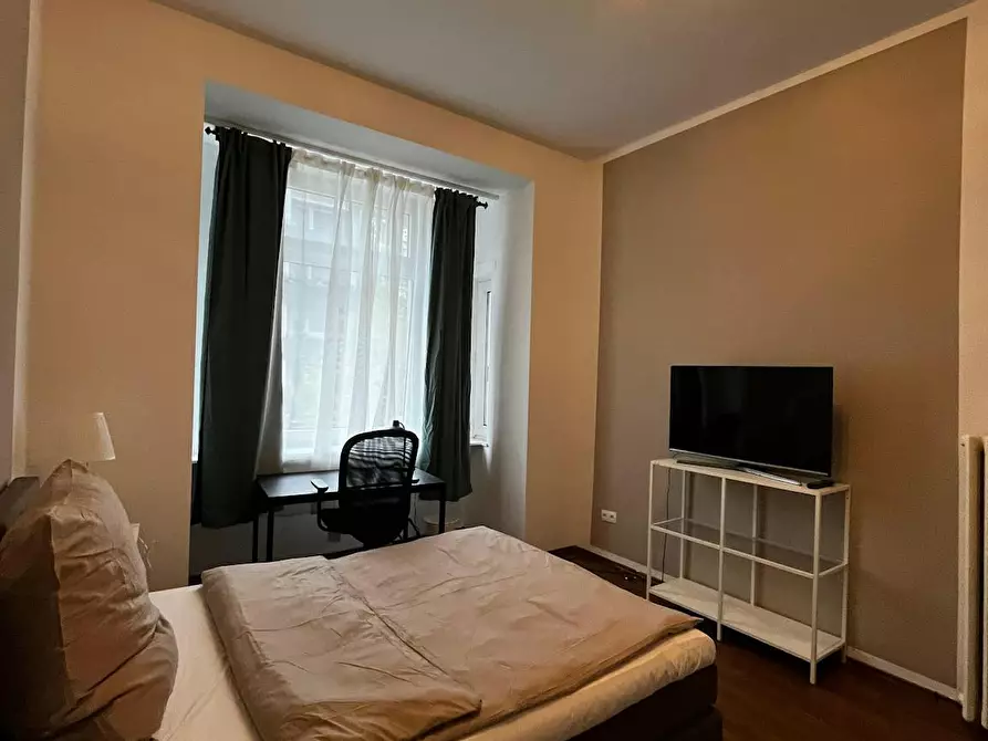 Immagine 3 di Camera in affitto  in Robert-Mayer-Straße a Frankfurt am Main