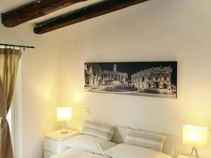 Immagine 4 di Appartamento in affitto  in Via di San Teodoro a Roma