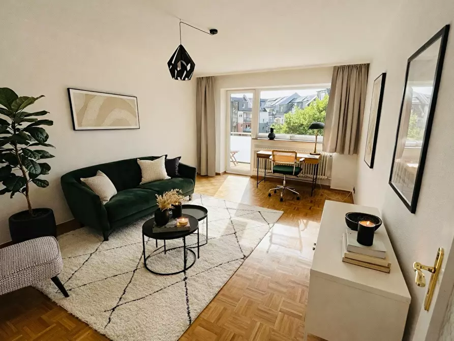 Immagine 1 di Appartamento in affitto  in Spohrstraße a Frankfurt am Main