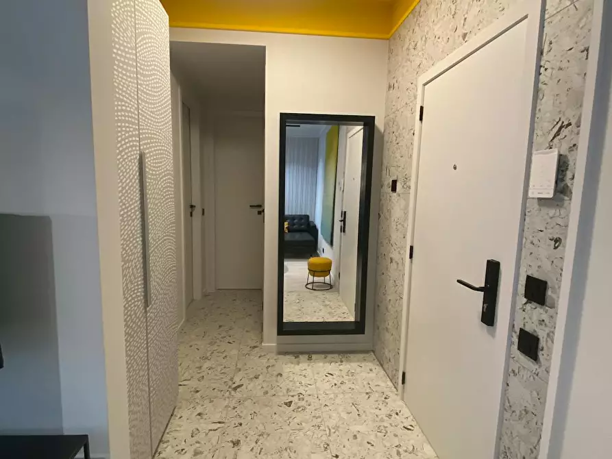 Immagine 5 di Appartamento in affitto  in Avenue de la Couronne a Ixelles