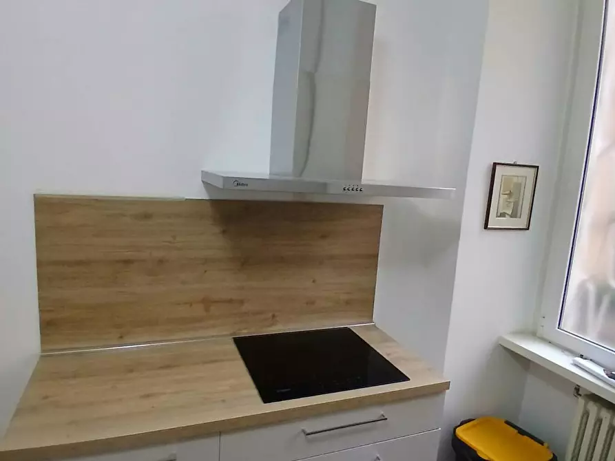 Immagine 4 di Camera in affitto  in Via Monte Santo a Roma