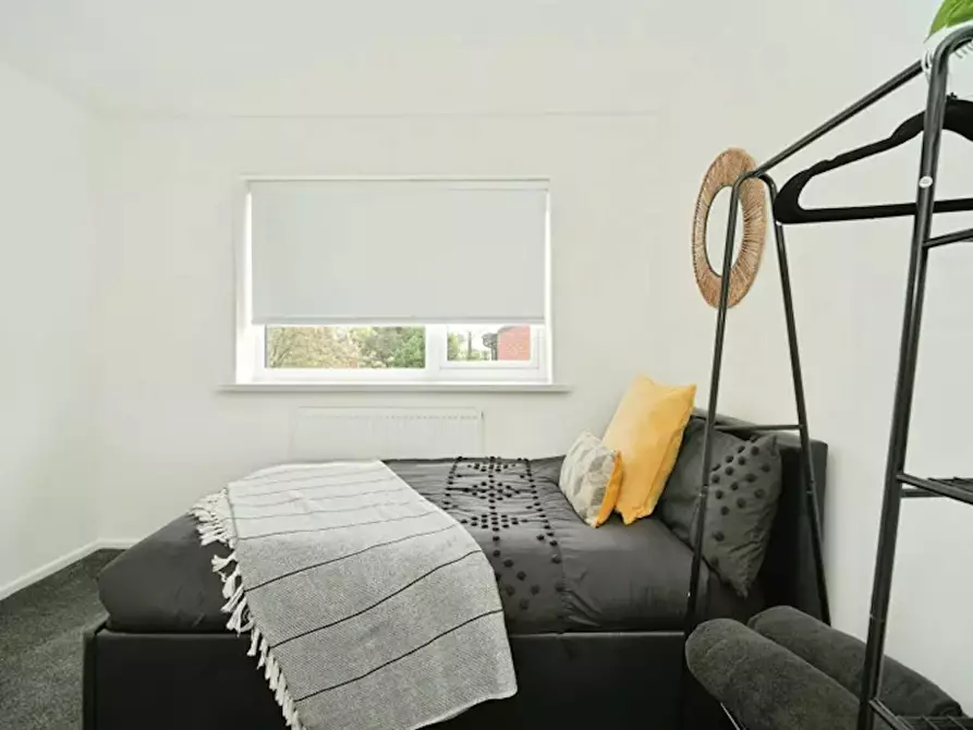 Immagine 2 di Casa indipendente in affitto  in Albert Street a 